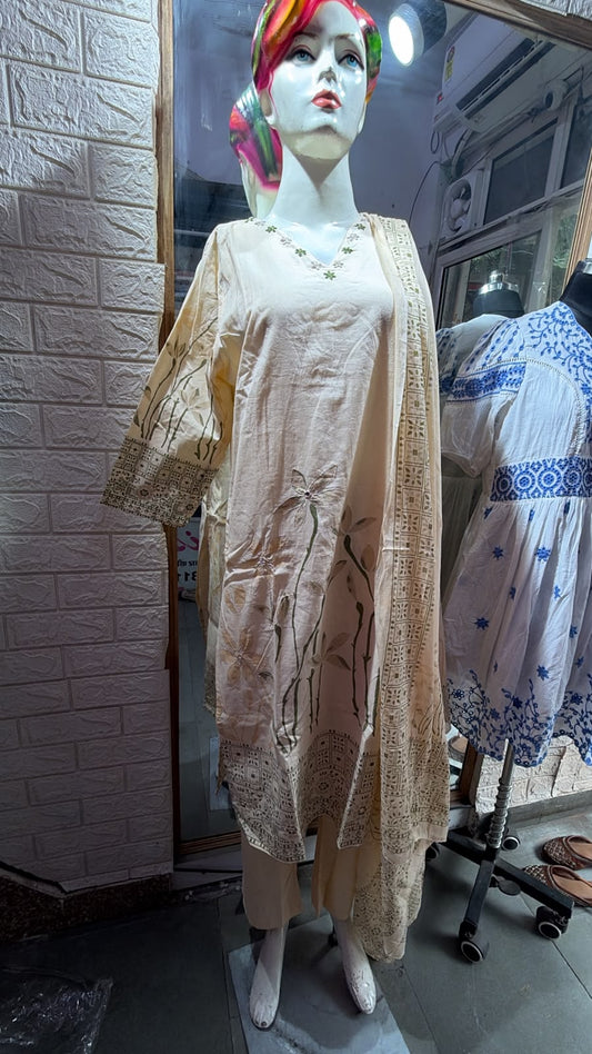 Women's Floral Printed Cotton Kurta Pant Dupatta Set